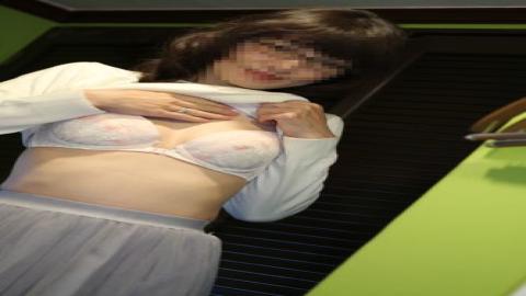 FC2PPV-4725032 Exclusive/First Time Shooting Treasure! I Filmed An 18-year-old Otaku College Student From A Prestigious Private University And It Was Too Crazy. This Is A Rare Video Of Her Getting Her First Raw Insertion In About 2 Years And Even Getting Creampied In A Seed Press. Bonus: High-quality Original Version Main Story/No Face Mosaic